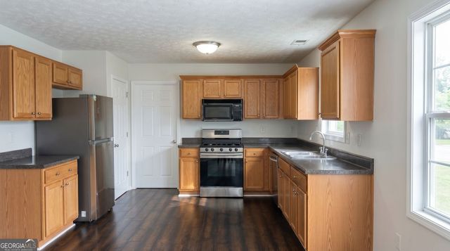 2909 Rusticwood Drive, Snellville, GA 30078