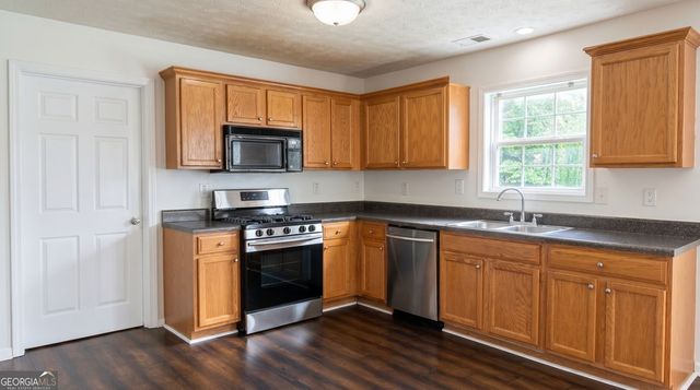 2909 Rusticwood Drive, Snellville, GA 30078