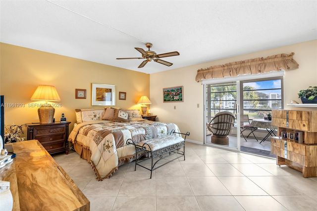 2051 N Newport N 2051, Deerfield Beach, FL 33442