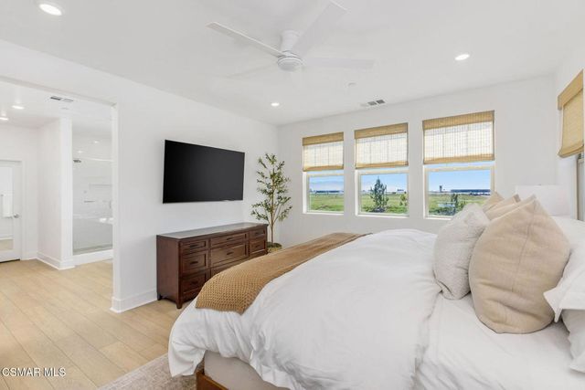 716 Edward Scholle Drive, Camarillo, CA 93010