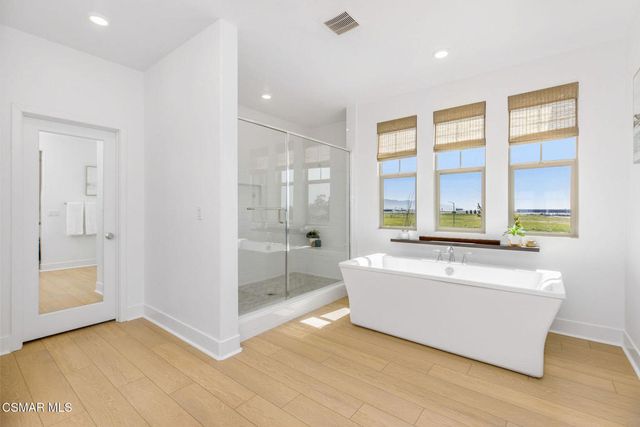 716 Edward Scholle Drive, Camarillo, CA 93010