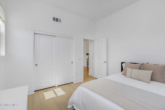 716 Edward Scholle Drive, Camarillo, CA 93010