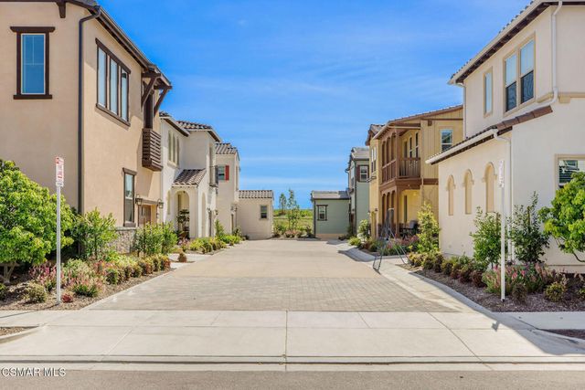 716 Edward Scholle Drive, Camarillo, CA 93010