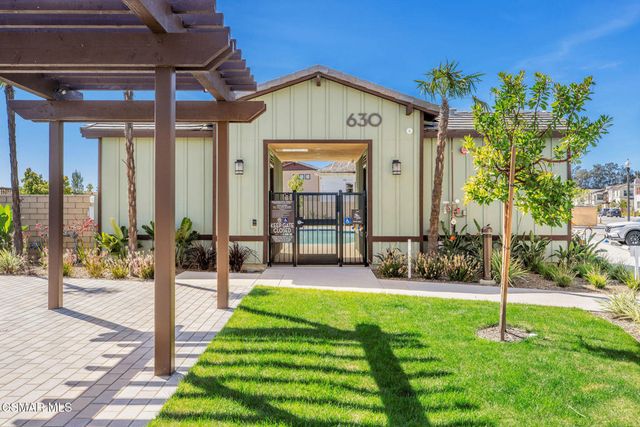 716 Edward Scholle Drive, Camarillo, CA 93010