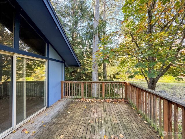 344 Dungeness Meadows, Sequim, WA 98382