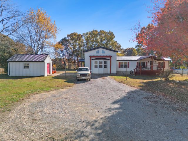 1325 Lost Country Dr, Springfield, TN 37172