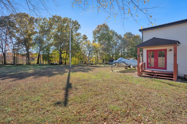 1325 Lost Country Dr, Springfield, TN 37172