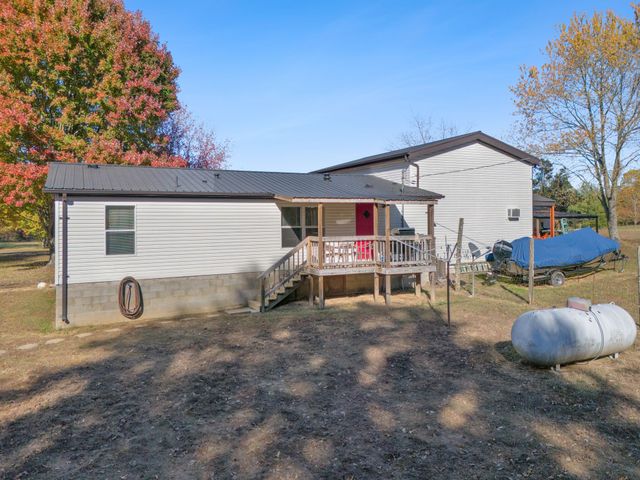 1325 Lost Country Dr, Springfield, TN 37172