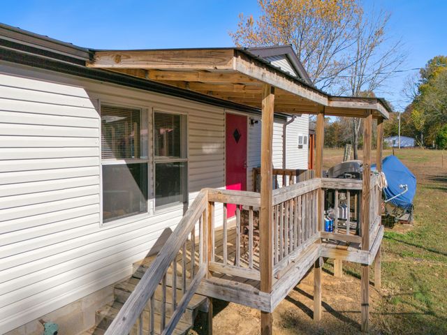 1325 Lost Country Dr, Springfield, TN 37172