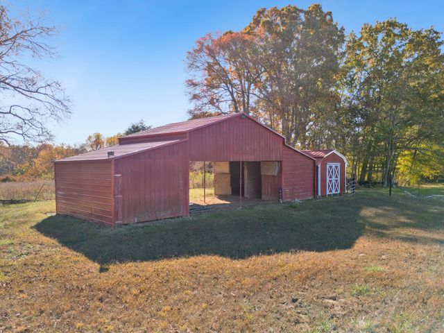 1325 Lost Country Dr, Springfield, TN 37172