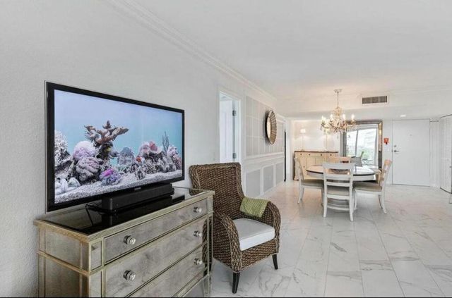 2560 S Ocean Boulevard 518, Palm Beach, FL 33480