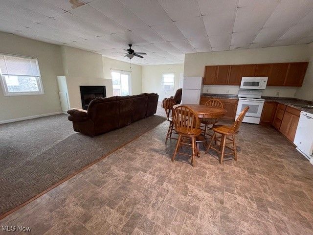 303 High Street, Woodsfield, OH 43793