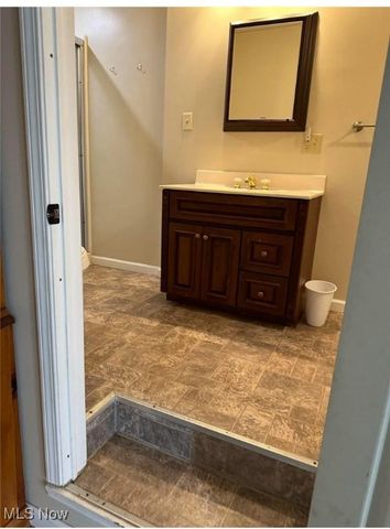 303 High Street, Woodsfield, OH 43793