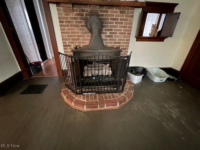 303 High Street, Woodsfield, OH 43793