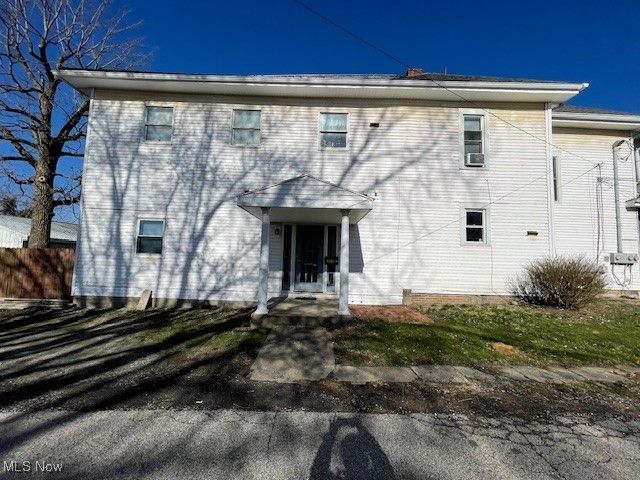 303 High Street, Woodsfield, OH 43793