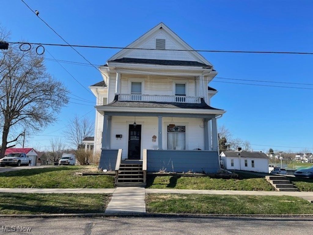 303 High Street, Woodsfield, OH 43793