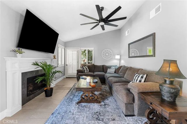 23977 Via Astuto, Murrieta, CA 92562