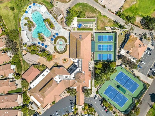 23977 Via Astuto, Murrieta, CA 92562