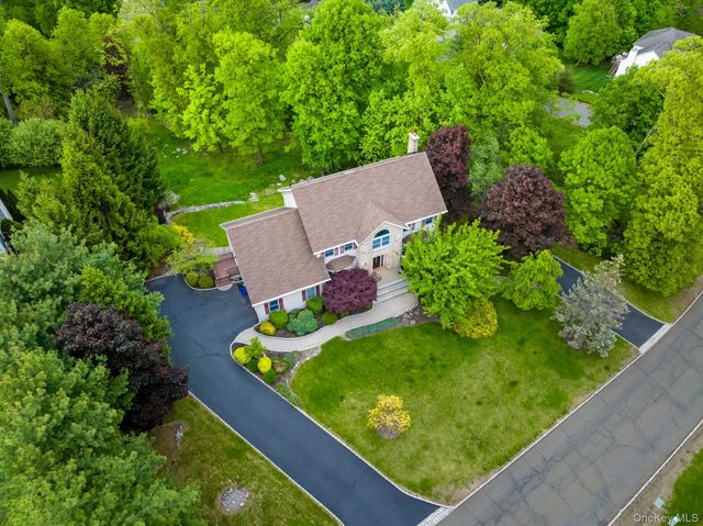 35 Pyngyp Road, Stony Point, NY 10980