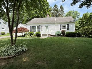 4 Entress Drive, Chili, NY 14624