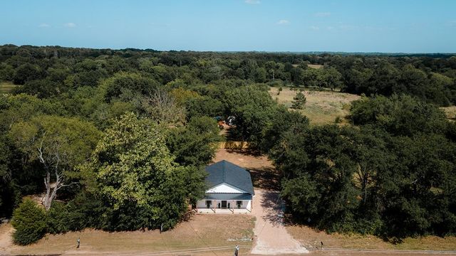 1955 VZ County Road 2144, Wills Point, TX 75169