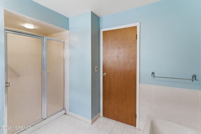 813 Roseld Avenue, Ocean Twp, NJ 07712