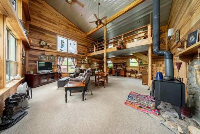 681 Jellon Drive, Mountain View, AR 72560