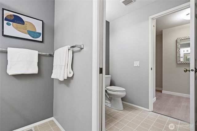 4222 144th Lane SE, Bellevue, WA 98006