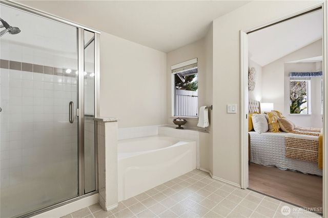 4222 144th Lane SE, Bellevue, WA 98006