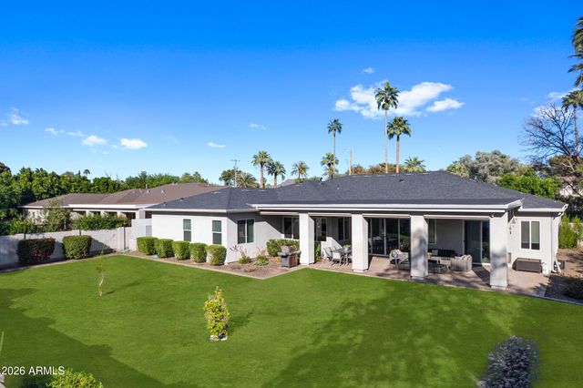 355 E MARYLAND Avenue, Phoenix, AZ 85012