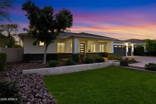 355 E MARYLAND Avenue, Phoenix, AZ 85012