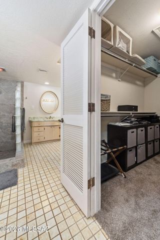 475 W Valoro Drive, Tucson, AZ 85737