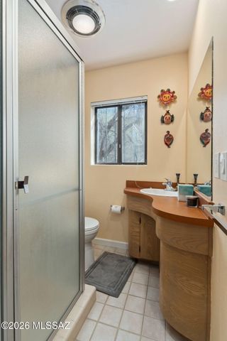 475 W Valoro Drive, Tucson, AZ 85737