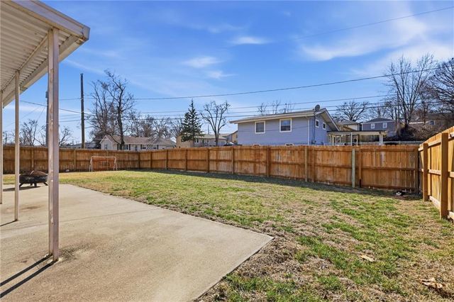 500 N 81st Terrace, Kansas City, KS 66112