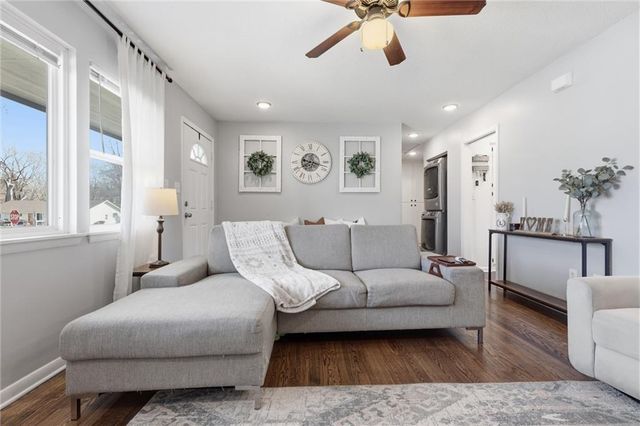 500 N 81st Terrace, Kansas City, KS 66112