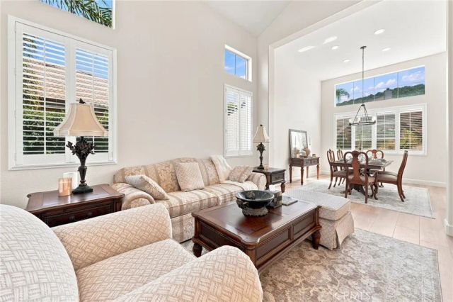 1848 Autumn Place, Simi Valley, CA 93065