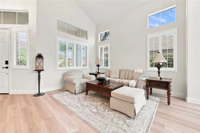 1848 Autumn Place, Simi Valley, CA 93065