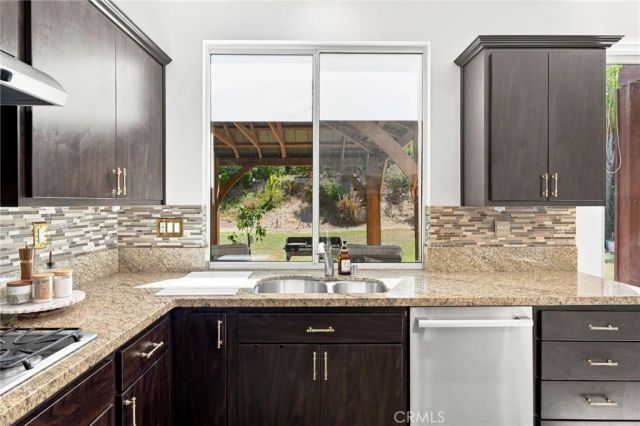 1848 Autumn Place, Simi Valley, CA 93065