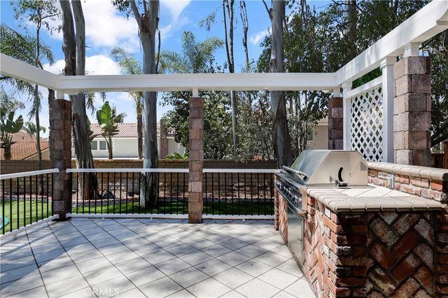 22271 Parkwood, Lake Forest, CA 92630