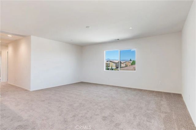 9031 Carson Avenue, Hesperia, CA 92344