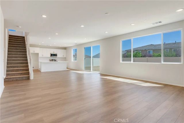 9031 Carson Avenue, Hesperia, CA 92344