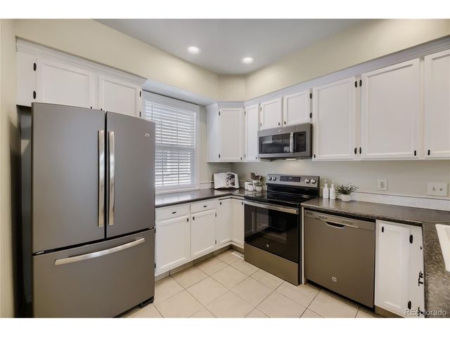 2902 W Long Cir B, Littleton, CO 80120