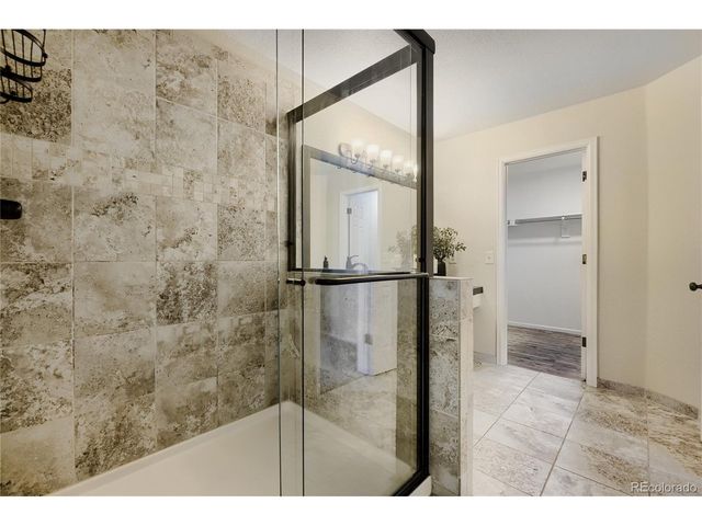 2902 W Long Cir B, Littleton, CO 80120