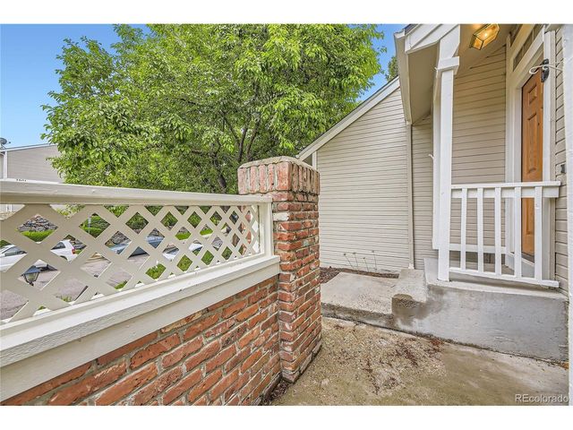 2902 W Long Cir B, Littleton, CO 80120
