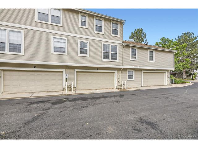 2902 W Long Cir B, Littleton, CO 80120