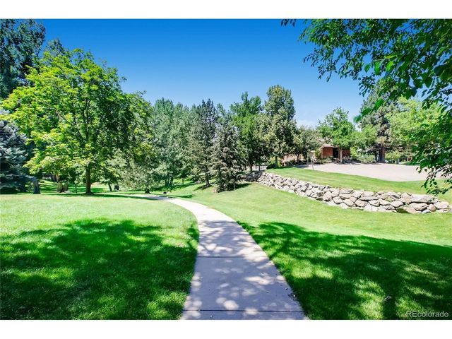 2902 W Long Cir B, Littleton, CO 80120