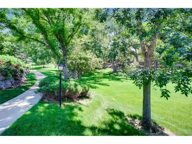 2902 W Long Cir B, Littleton, CO 80120