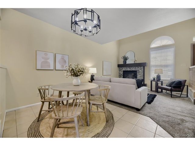 2902 W Long Cir B, Littleton, CO 80120
