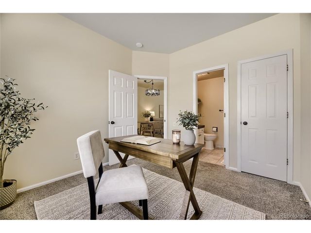2902 W Long Cir B, Littleton, CO 80120