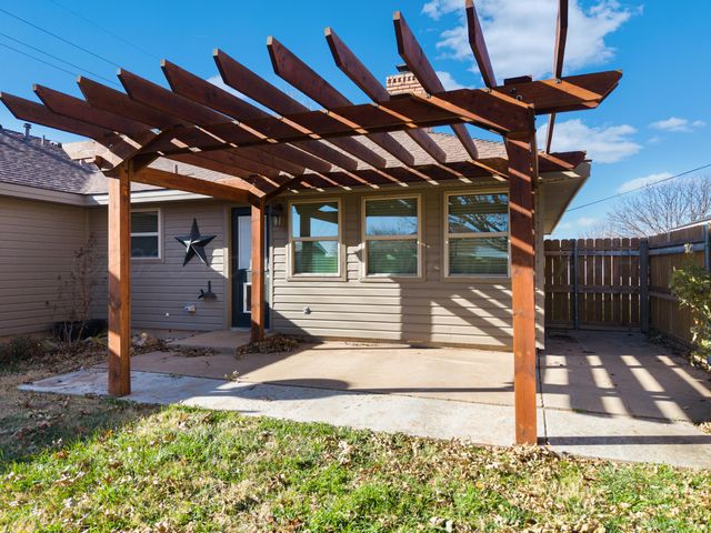 1321 Morton Avenue, Dumas, TX 79029